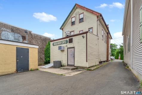 879 Whalley Avenue New Haven CT 06515