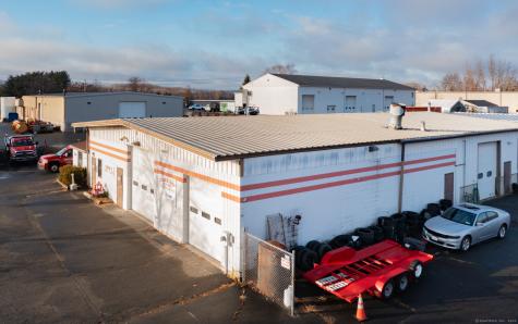 15 King Spring Road Windsor Locks CT 06096