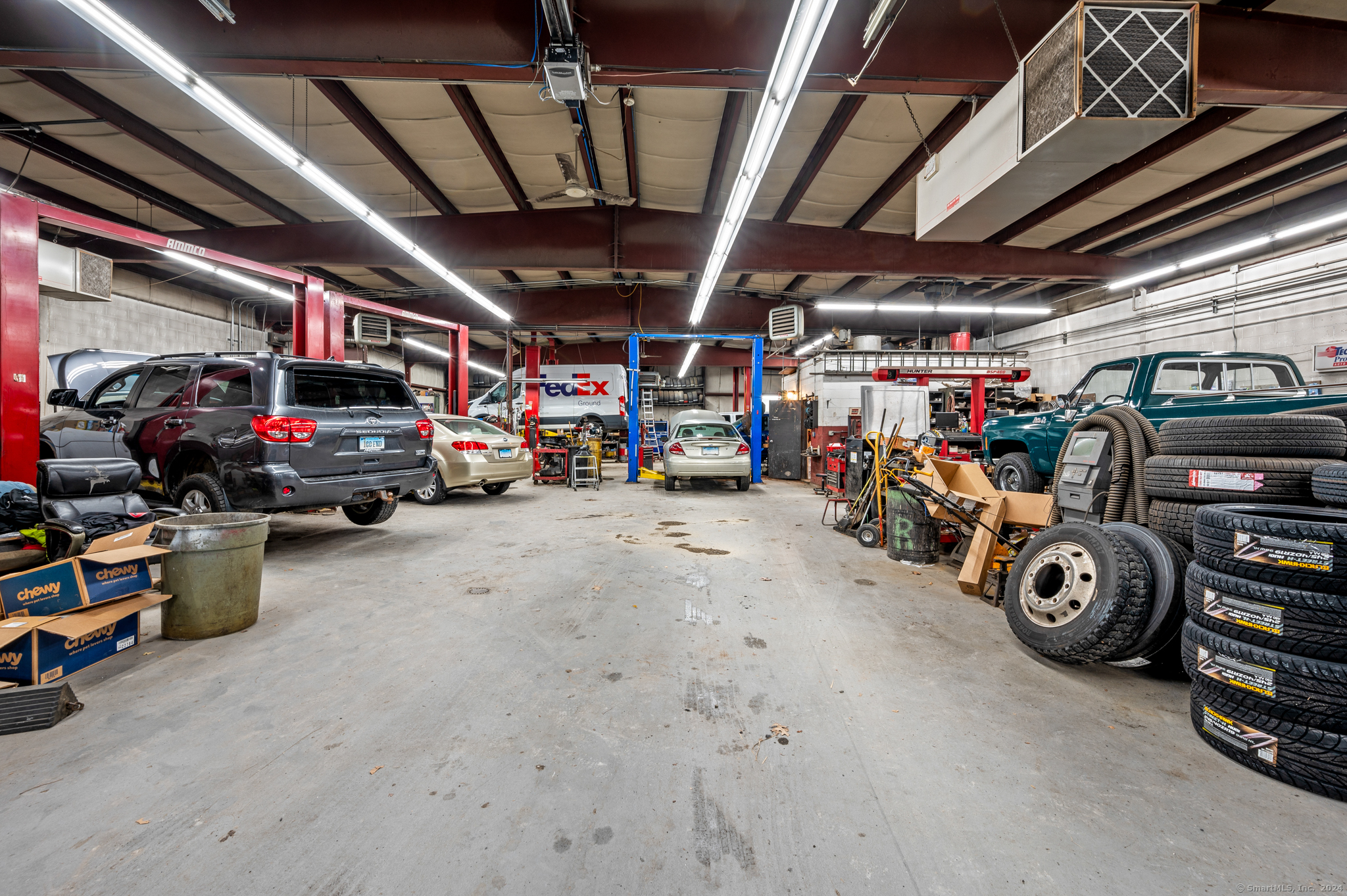 15 King Spring Road Windsor Locks CT 06096
