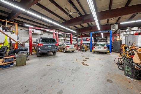 15 King Spring Road Windsor Locks CT 06096
