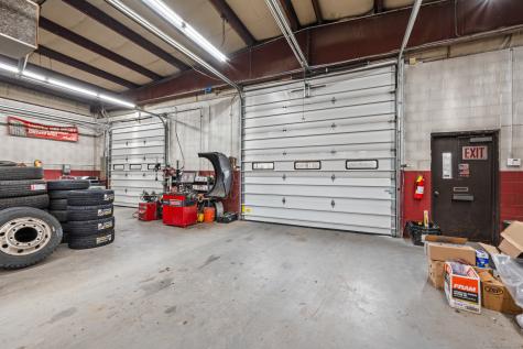 15 King Spring Road Windsor Locks CT 06096