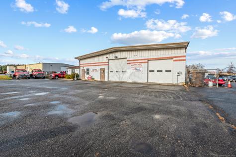 15 King Spring Road Windsor Locks CT 06096