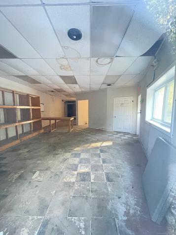 100 Old Norwich Road Waterford CT 06375