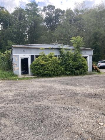 100 Old Norwich Road Waterford CT 06375