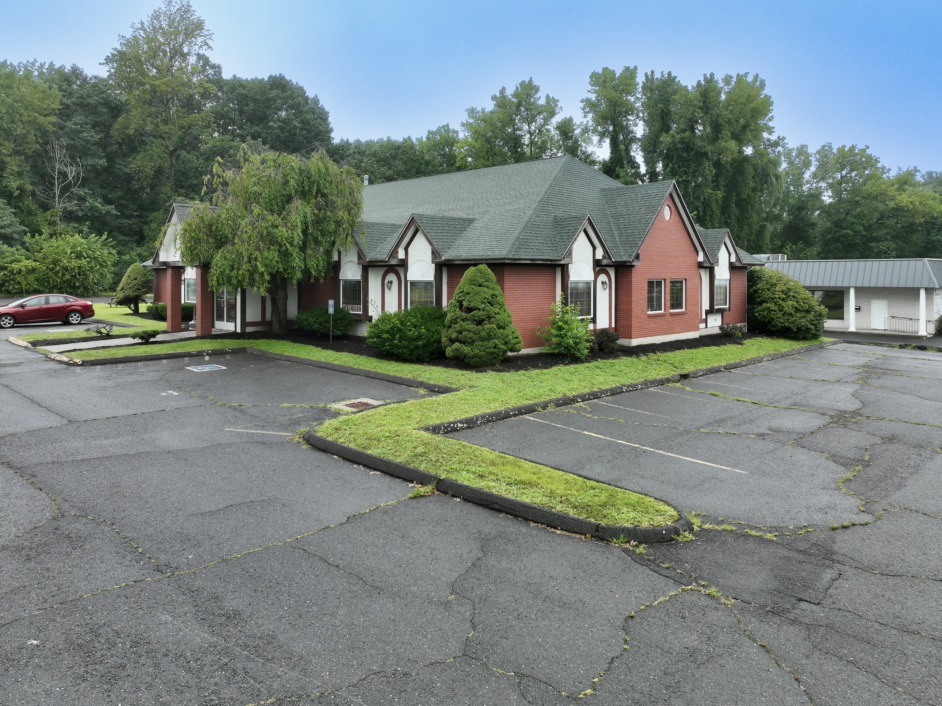 377 South Center Street Windsor Locks CT 06096
