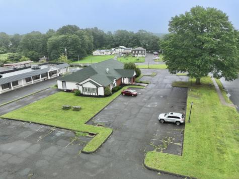 377 South Center Street Windsor Locks CT 06096