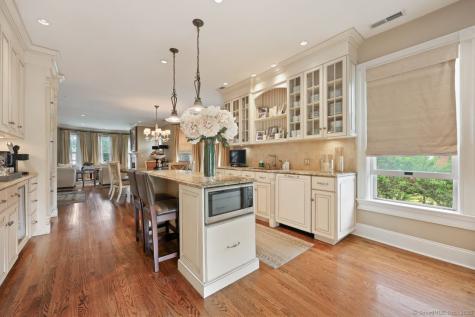2220 Main Street Stratford CT 06615