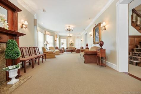 2220 Main Street Stratford CT 06615