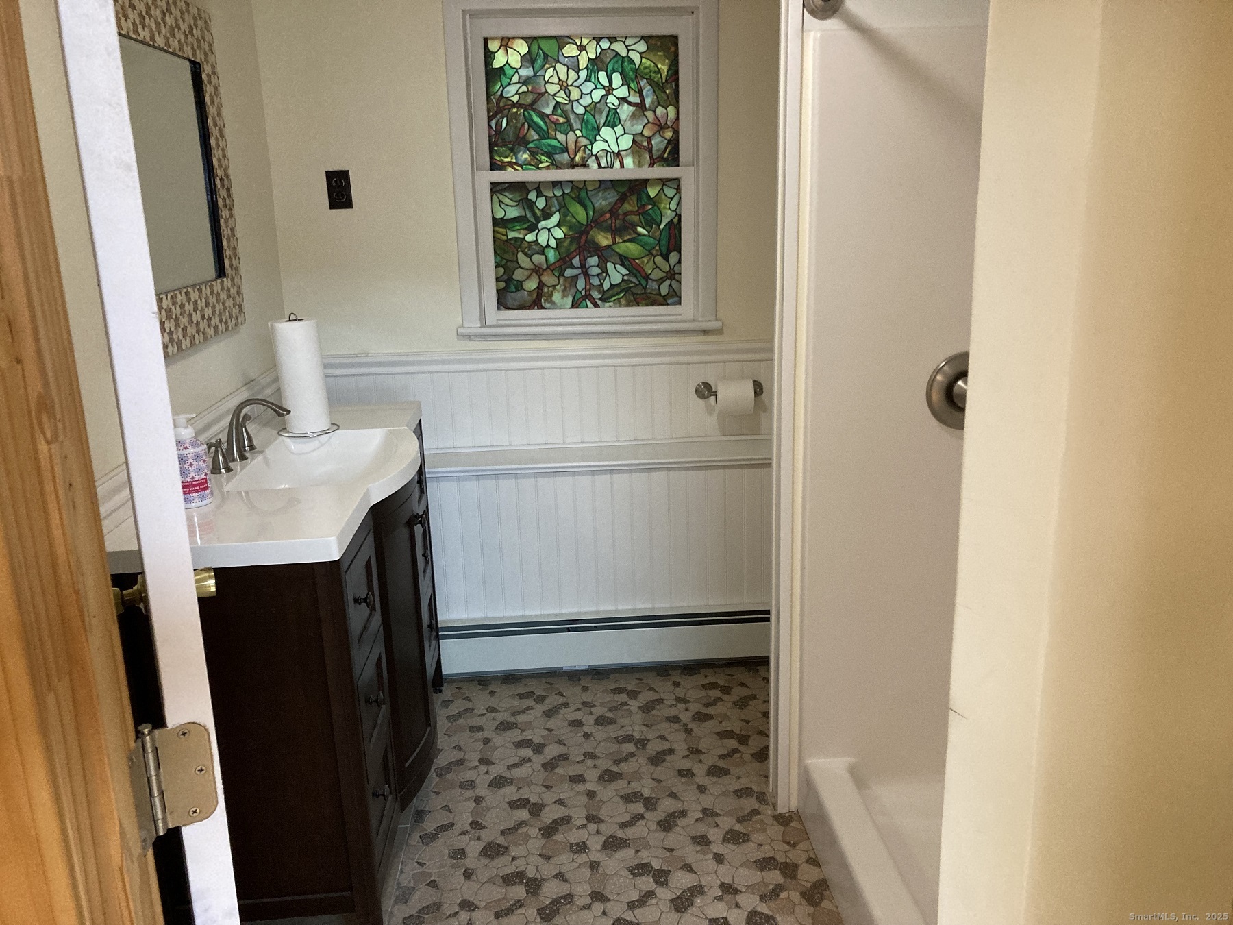 1595 Hartford New London Turnpike Montville CT 06370
