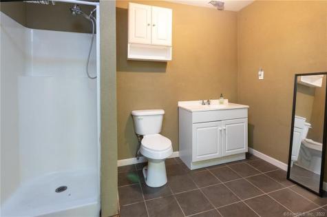 28 Costello Place Newington CT 06111