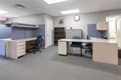 28 Costello Place Newington CT 06111