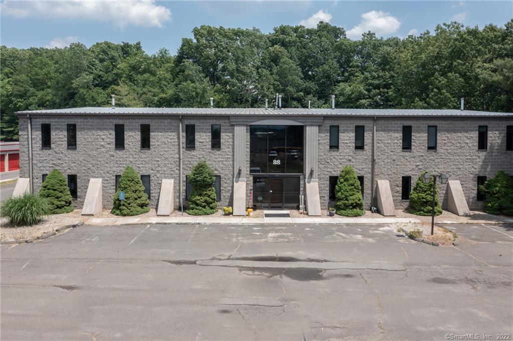28 Costello Place Newington CT 06111