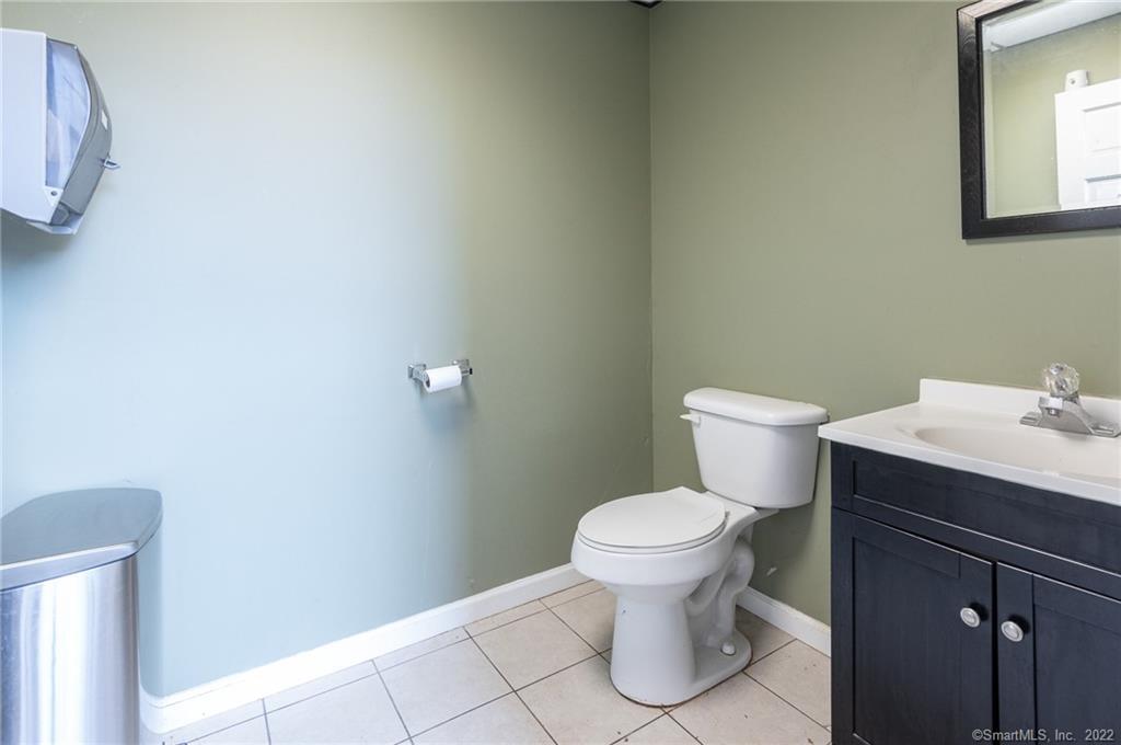 28 Costello Place Newington CT 06111