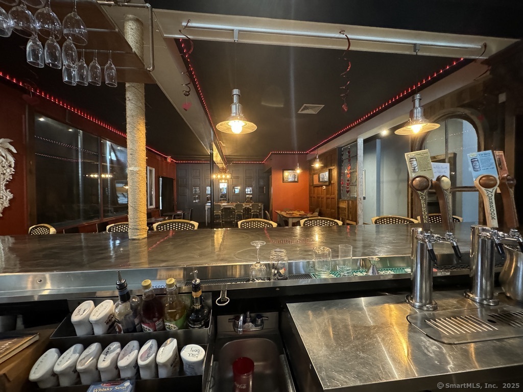 19 Main Street Salisbury CT 06068