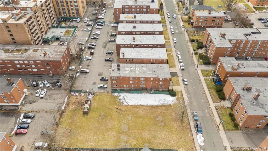 32-48 Huntington Street Hartford CT 06105
