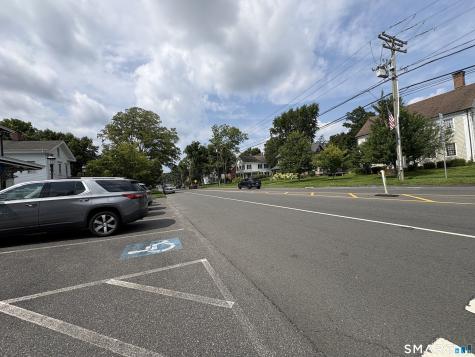 Main Streets Newtown CT 06470