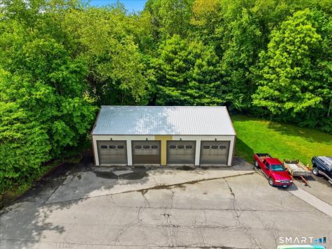 17 Industrial Park Road Essex CT 06409