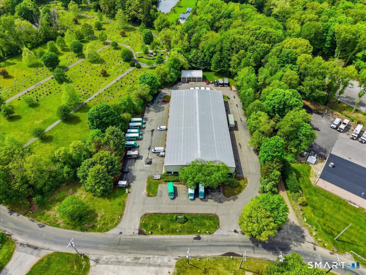17 Industrial Park Road Essex CT 06409