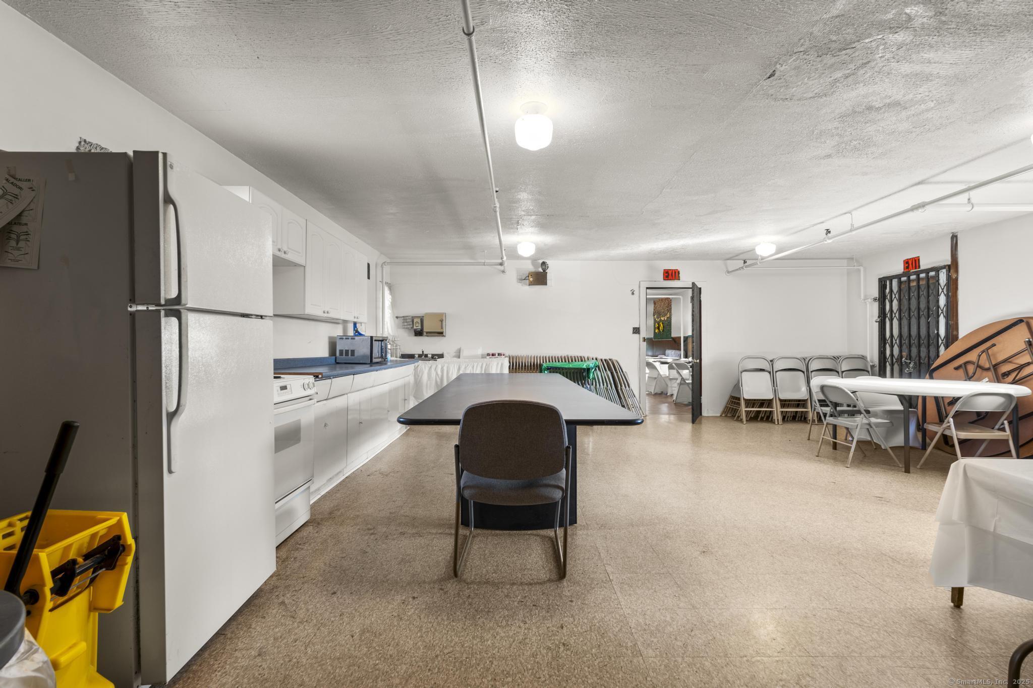 855 East Main Street Bridgeport CT 06608