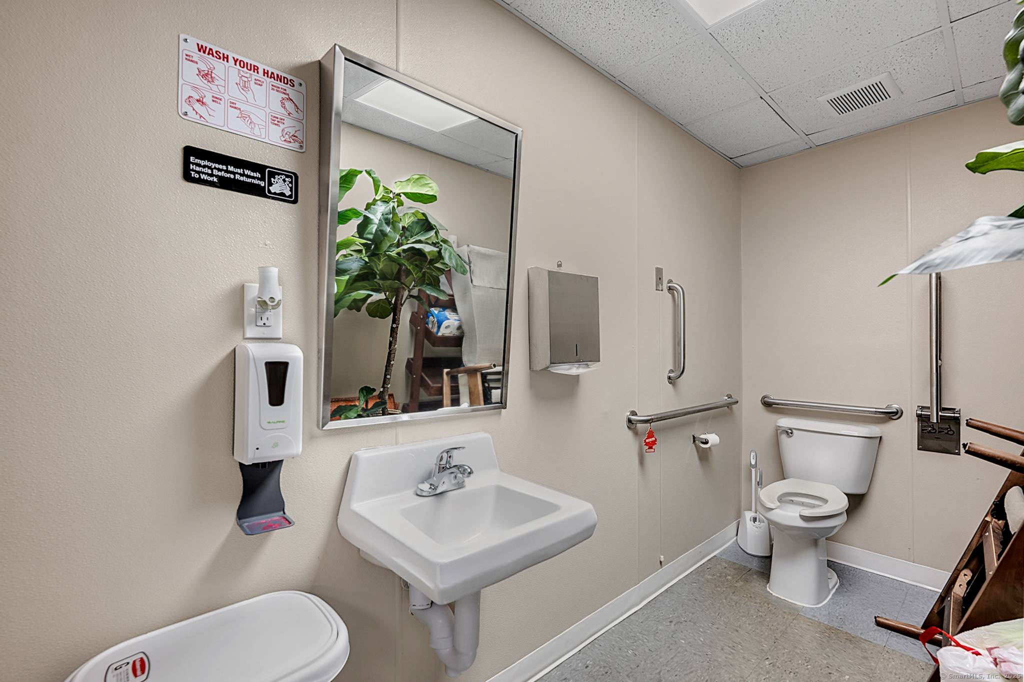 786 Enfield Street Enfield CT 06082