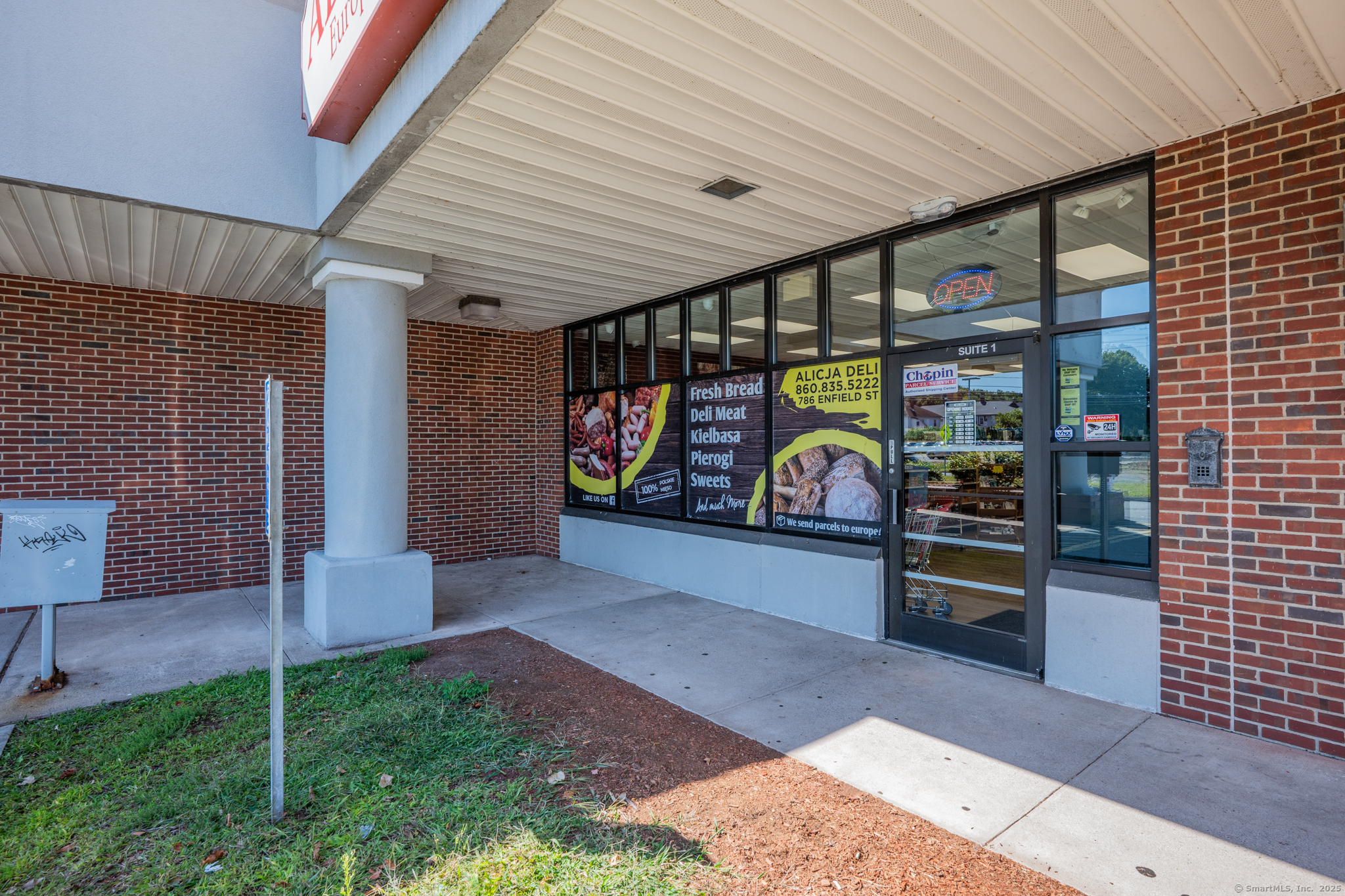 786 Enfield Street Enfield CT 06082