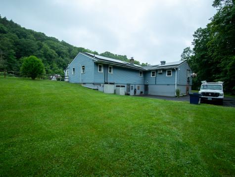 670 Main North Street Woodbury CT 06798