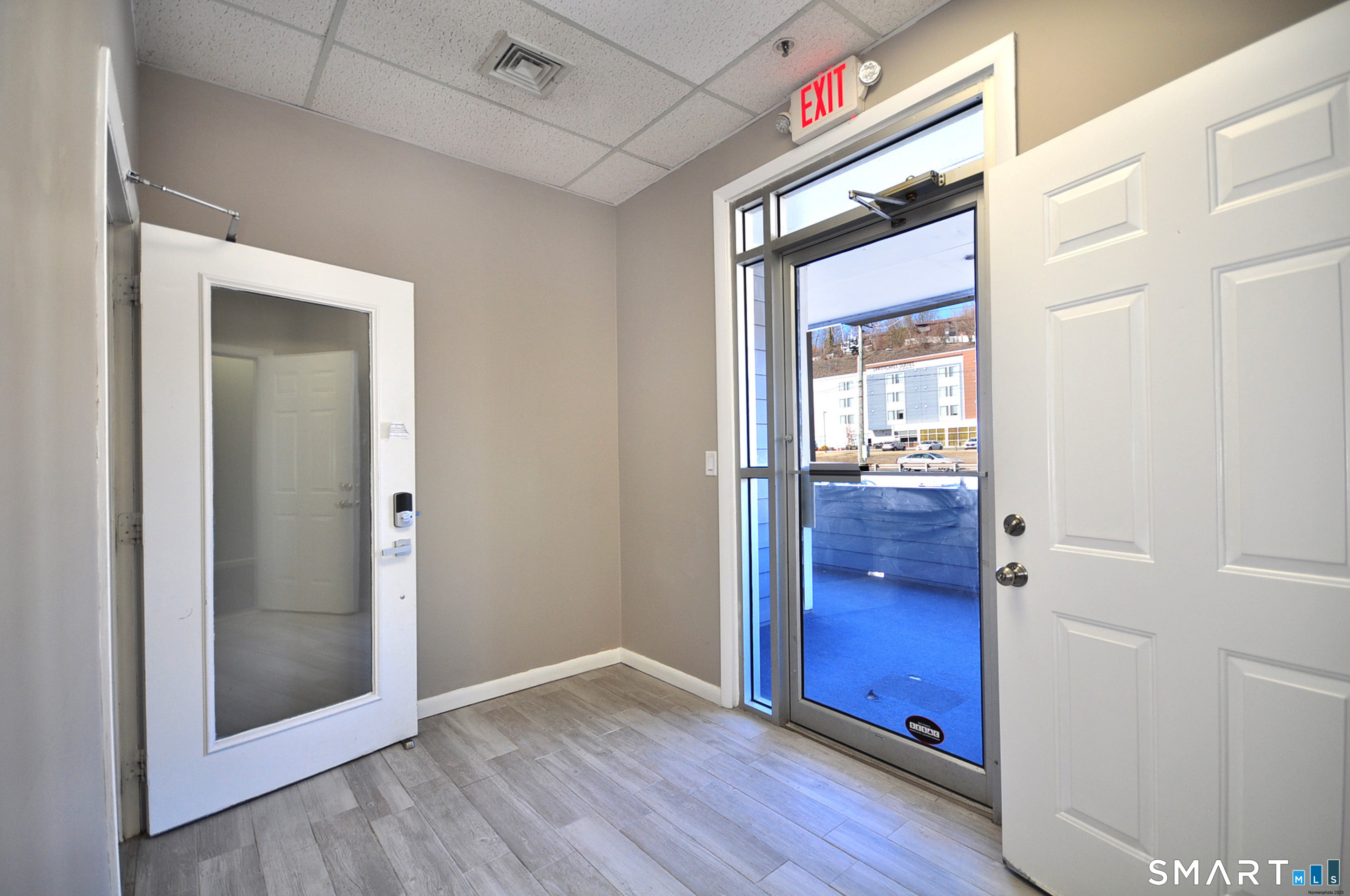 75 Berlin Road Cromwell CT 06416