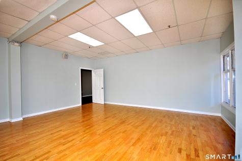 75 Berlin Road Cromwell CT 06416