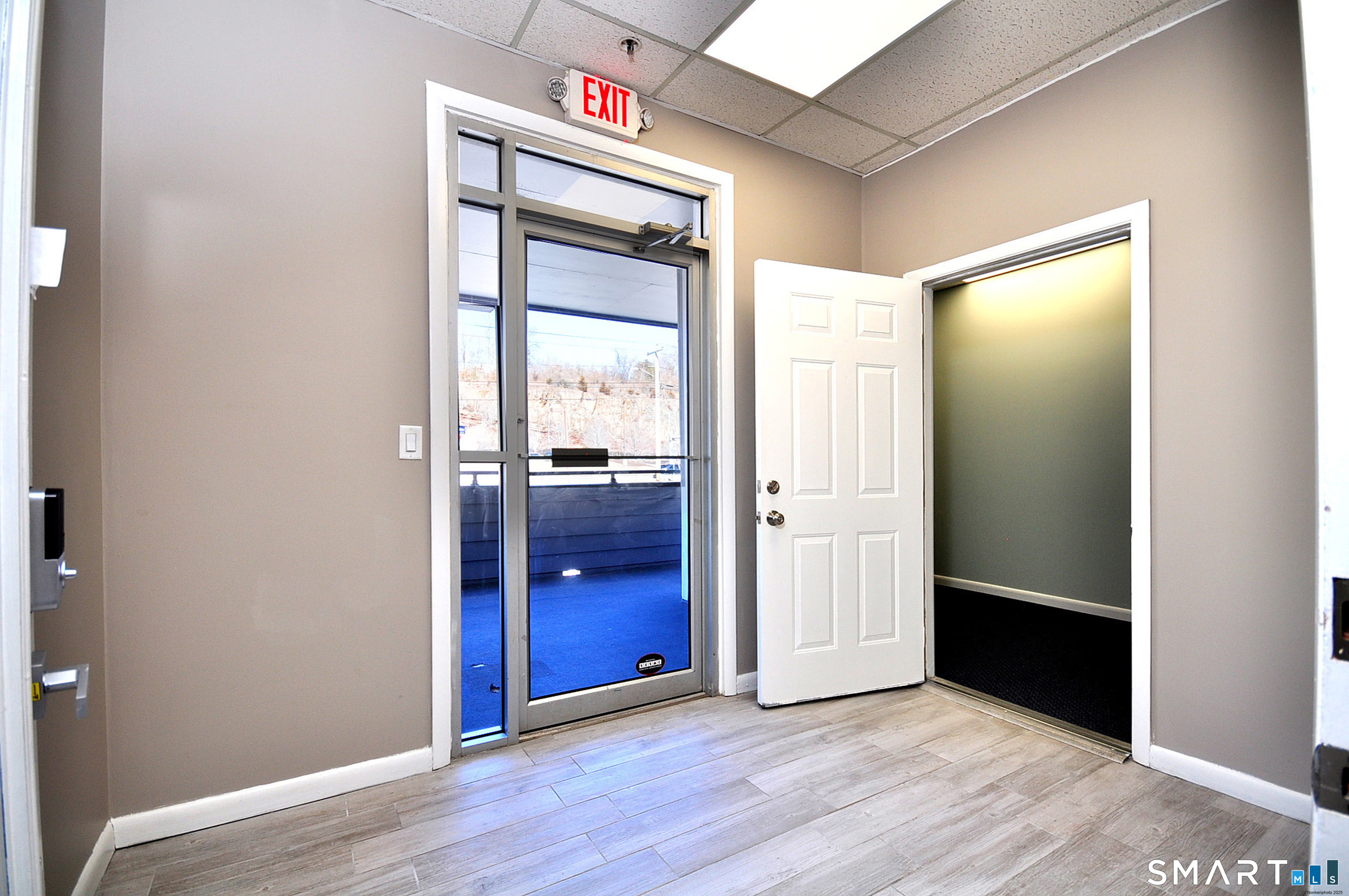 75 Berlin Road Cromwell CT 06416