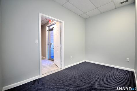 75 Berlin Road Cromwell CT 06416