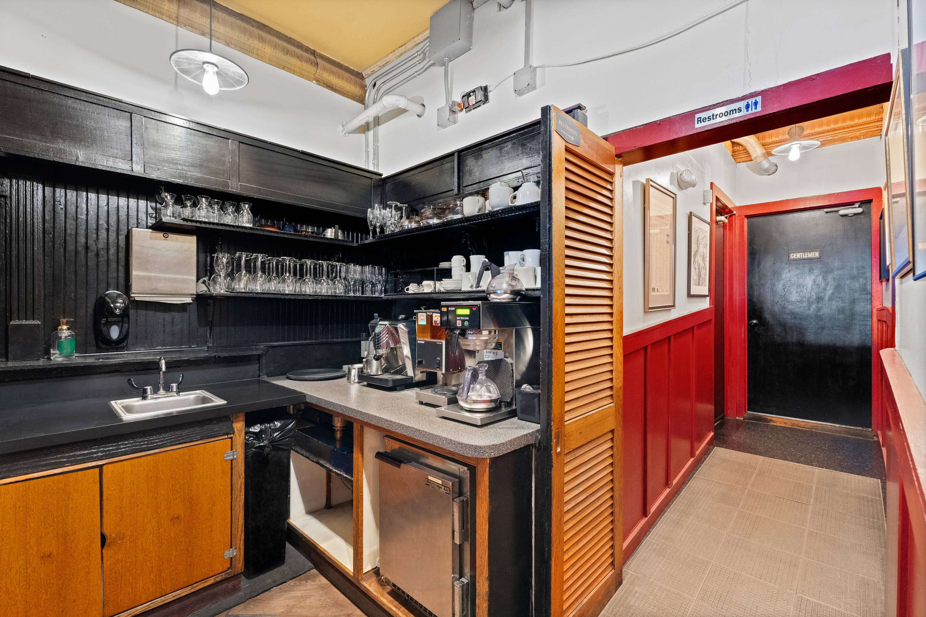 143 Water Street Stonington CT 06378