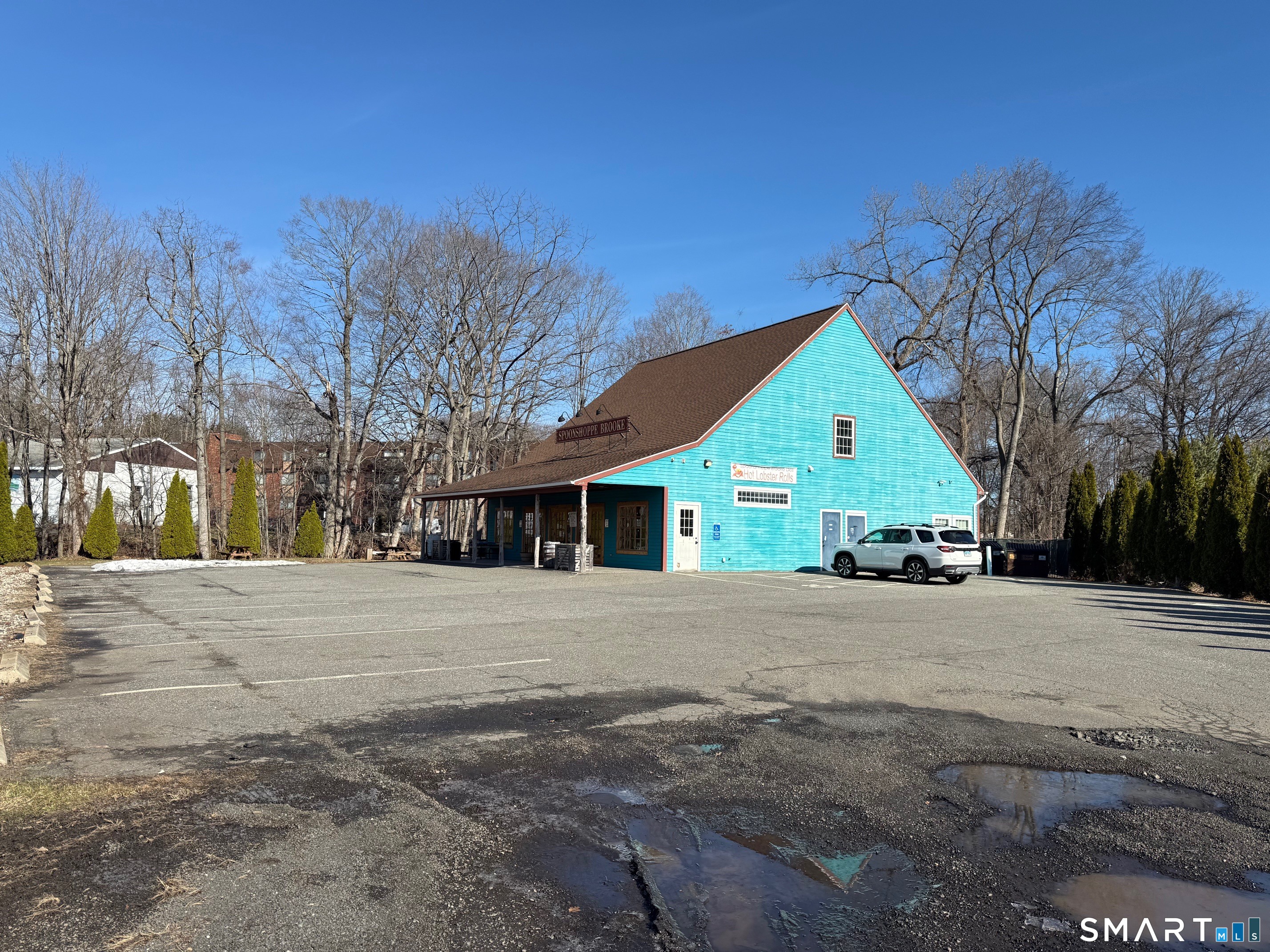 1320 East Main Street Meriden CT 06450