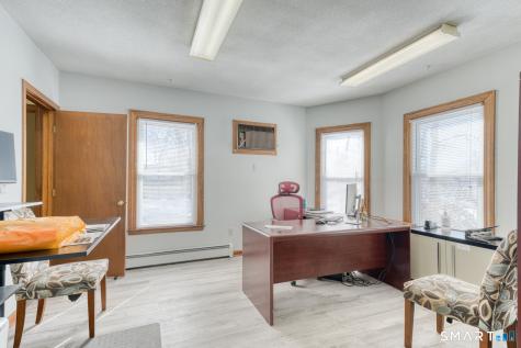 186 East Center Street Manchester CT 06040