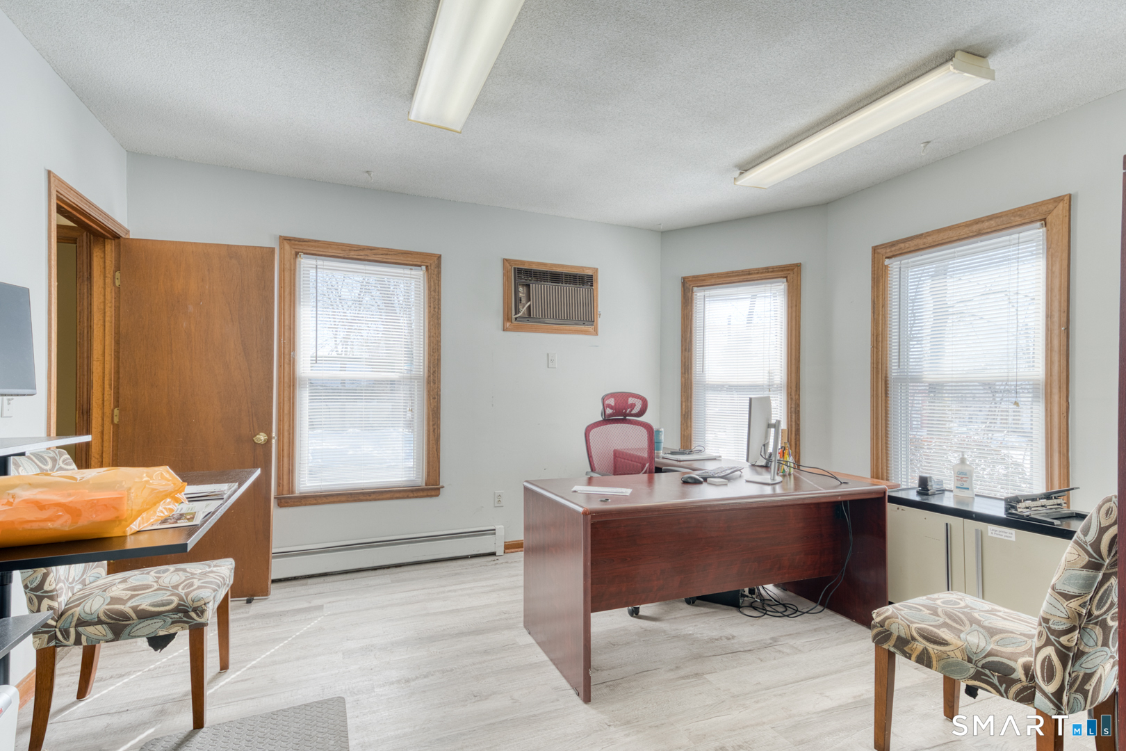 186 East Center Street Manchester CT 06040
