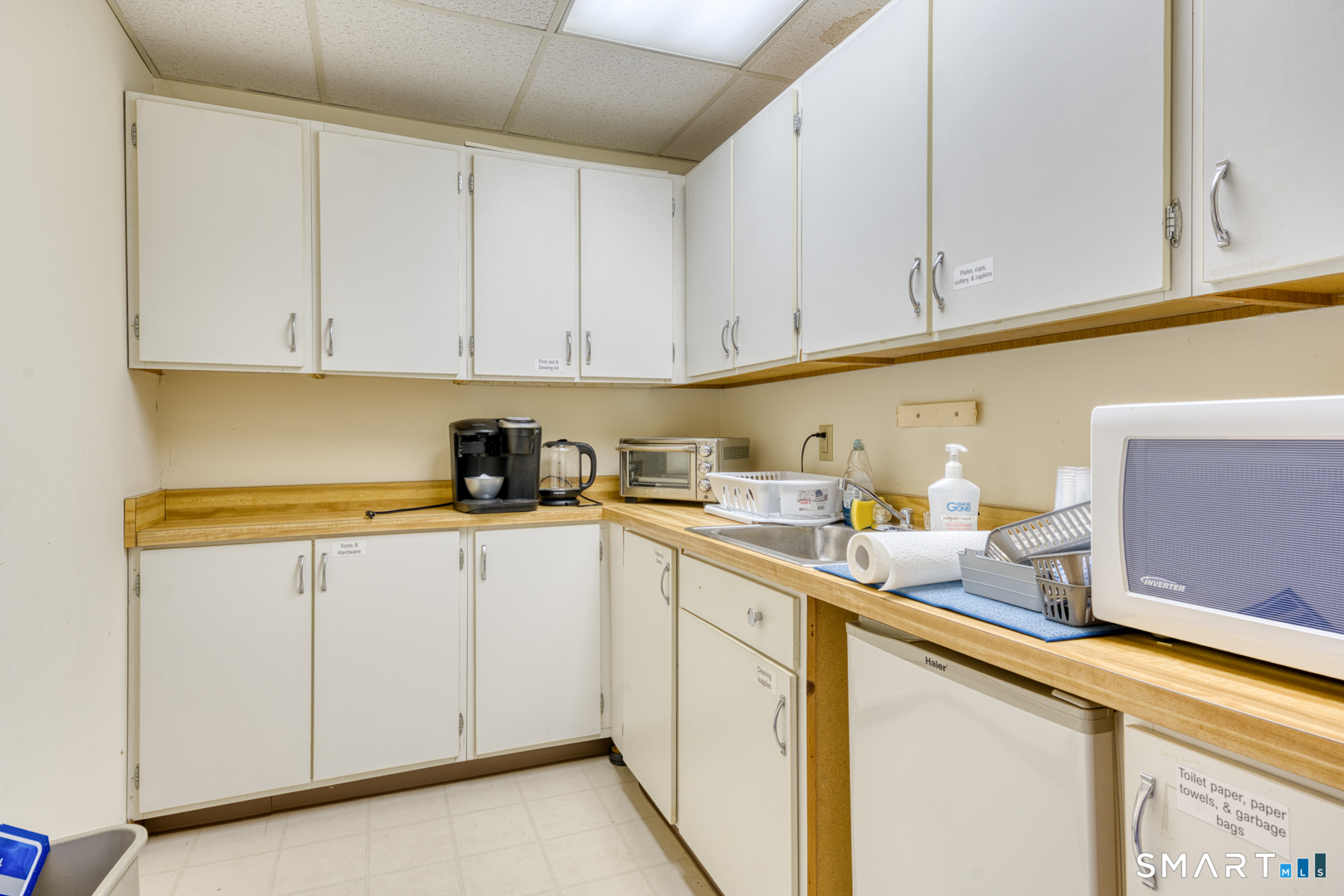 186 East Center Street Manchester CT 06040