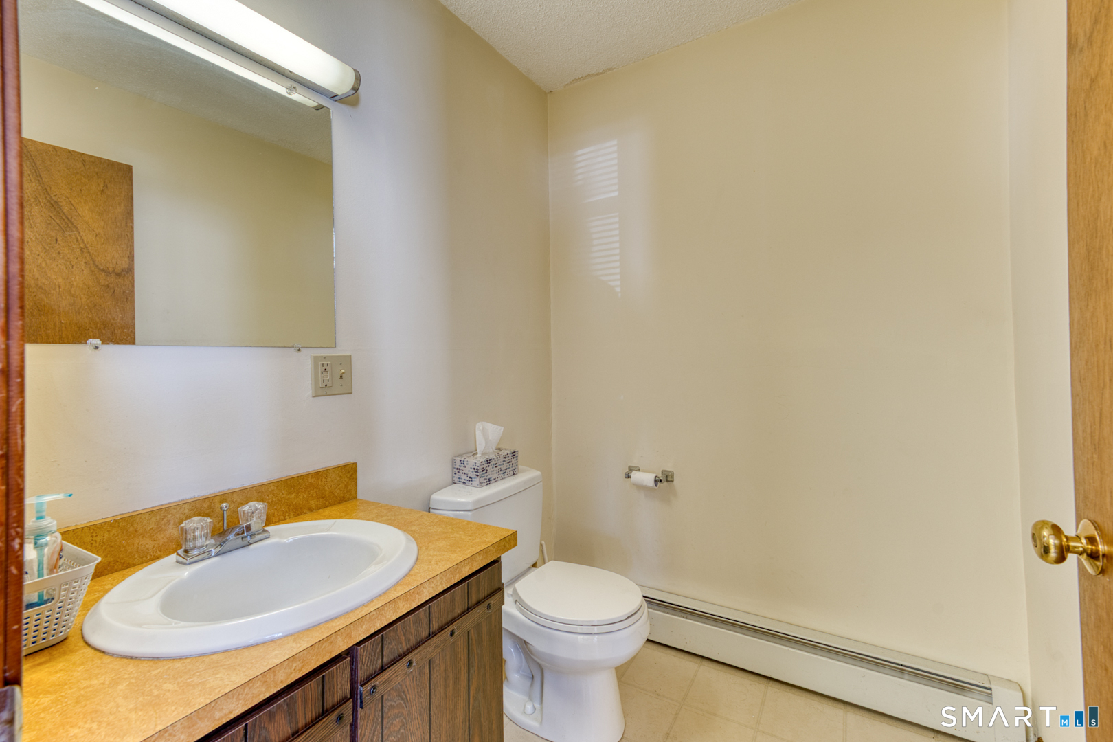 186 East Center Street Manchester CT 06040