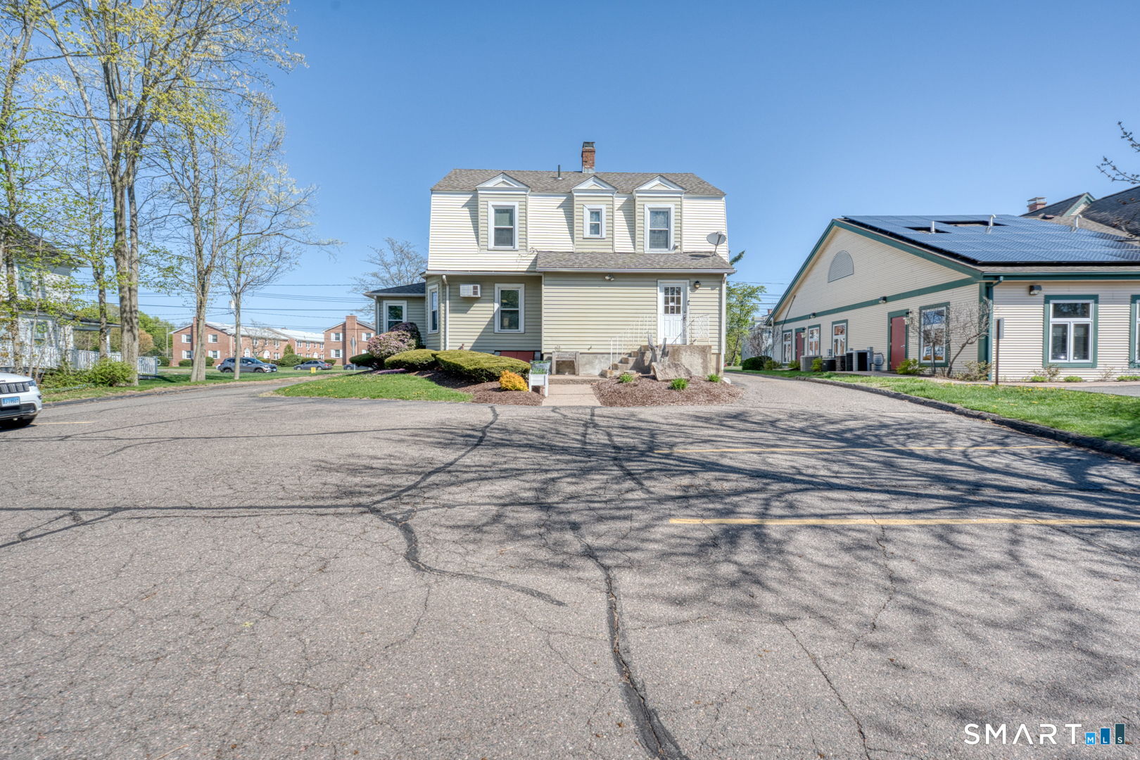 186 East Center Street Manchester CT 06040