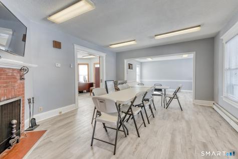 186 East Center Street Manchester CT 06040
