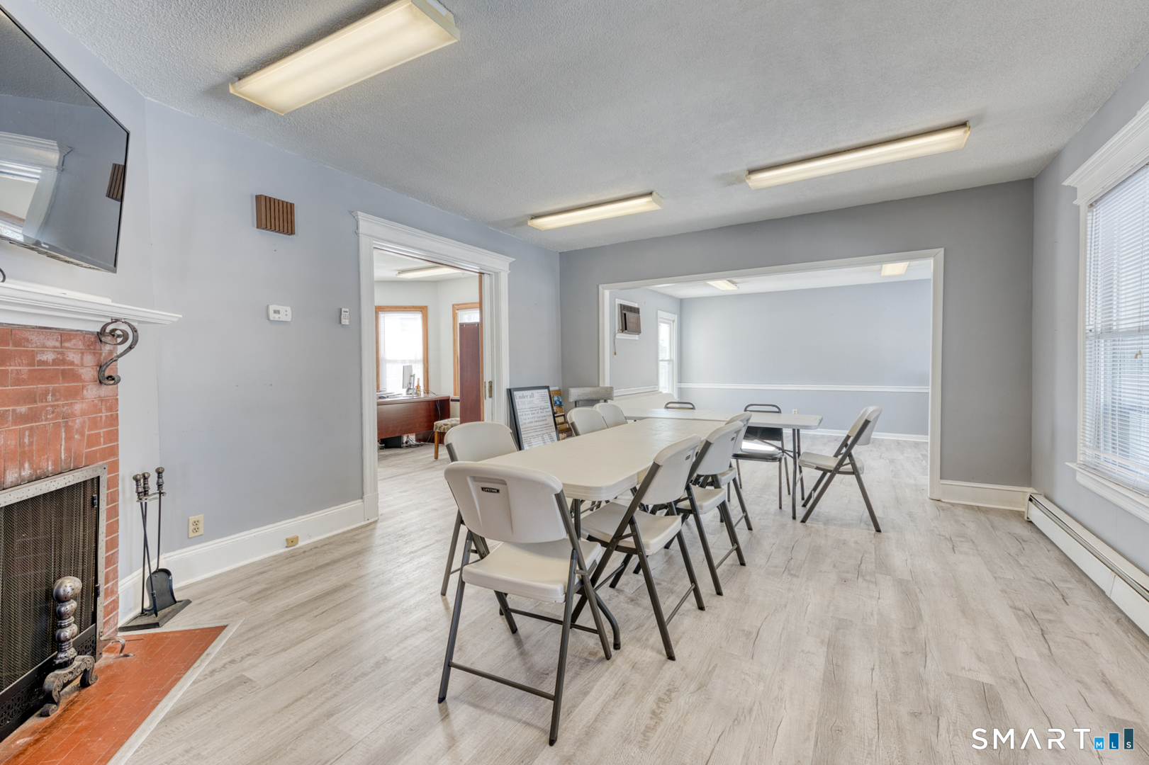 186 East Center Street Manchester CT 06040