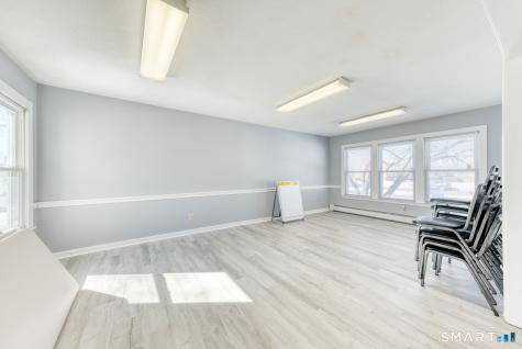 186 East Center Street Manchester CT 06040