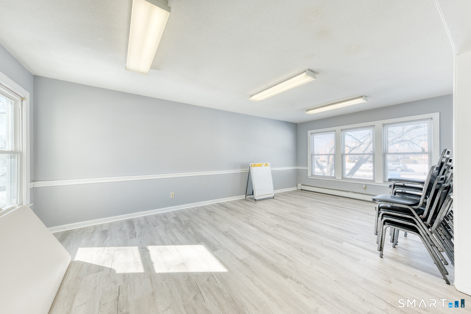 186 East Center Street Manchester CT 06040