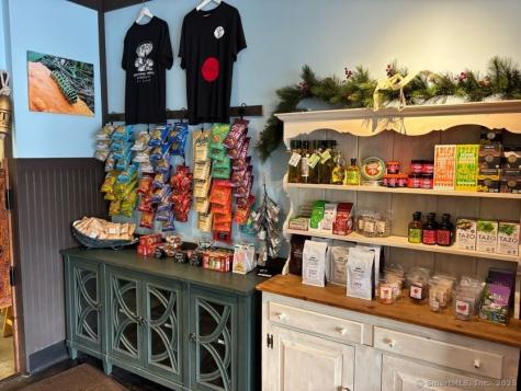 28 Pennsylvania Avenue East Lyme CT 06357