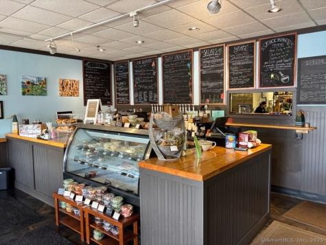 28 Pennsylvania Avenue East Lyme CT 06357