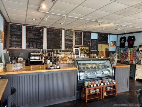 28 Pennsylvania Avenue East Lyme CT 06357