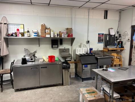 28 Pennsylvania Avenue East Lyme CT 06357