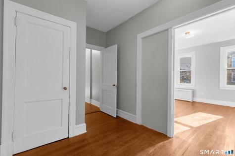 143 Putnam Street Hartford CT 06106