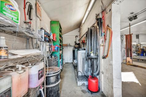 1145 Old Colony Road Wallingford CT 06492