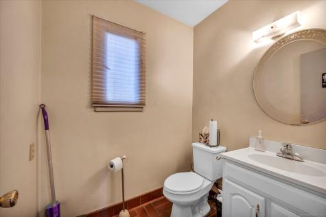 1145 Old Colony Road Wallingford CT 06492