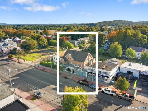 863 Dixwell Avenue Hamden CT 06514