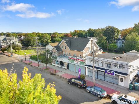 863 Dixwell Avenue Hamden CT 06514